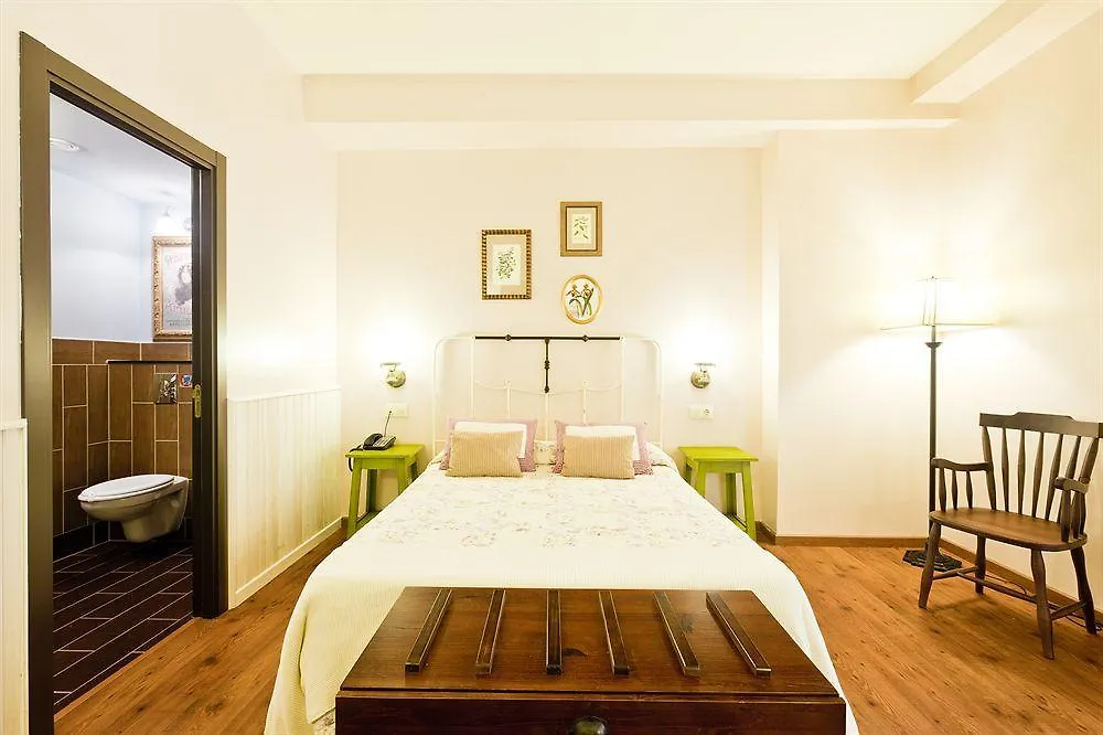 ****  Portaventura Hotel Roulette - Includes Unlimited Access To Portaventura Park & 1 Access To Ferrari Land Salou Spanien