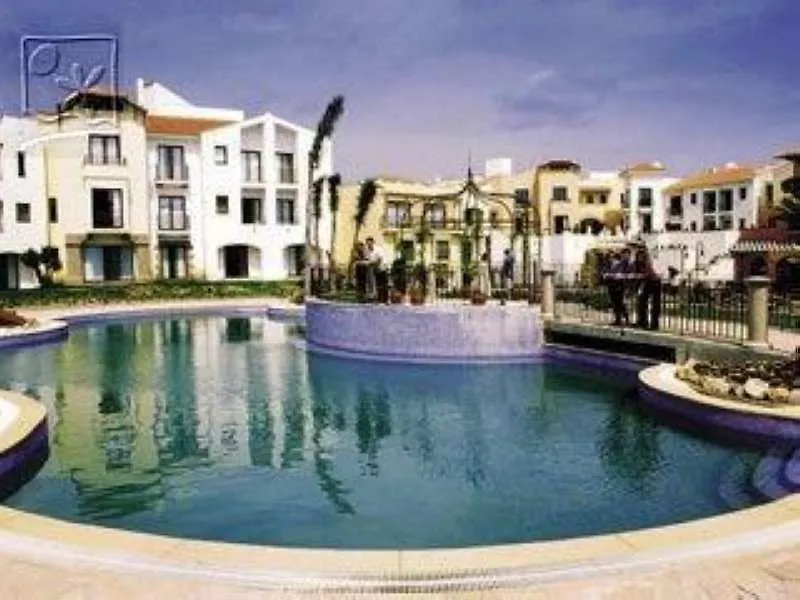 ****  Portaventura Hotel Roulette - Includes Unlimited Access To Portaventura Park & 1 Access To Ferrari Land Salou Spanien